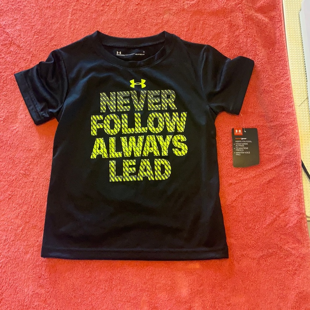 Boys shirt nwt heat gear